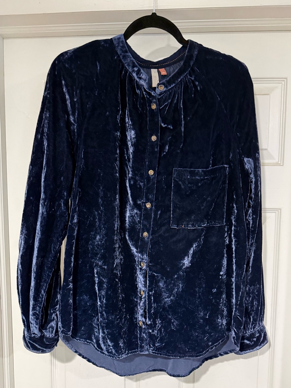 Anthropologie Pilcro Velvet Button-Front Blouse in Navy